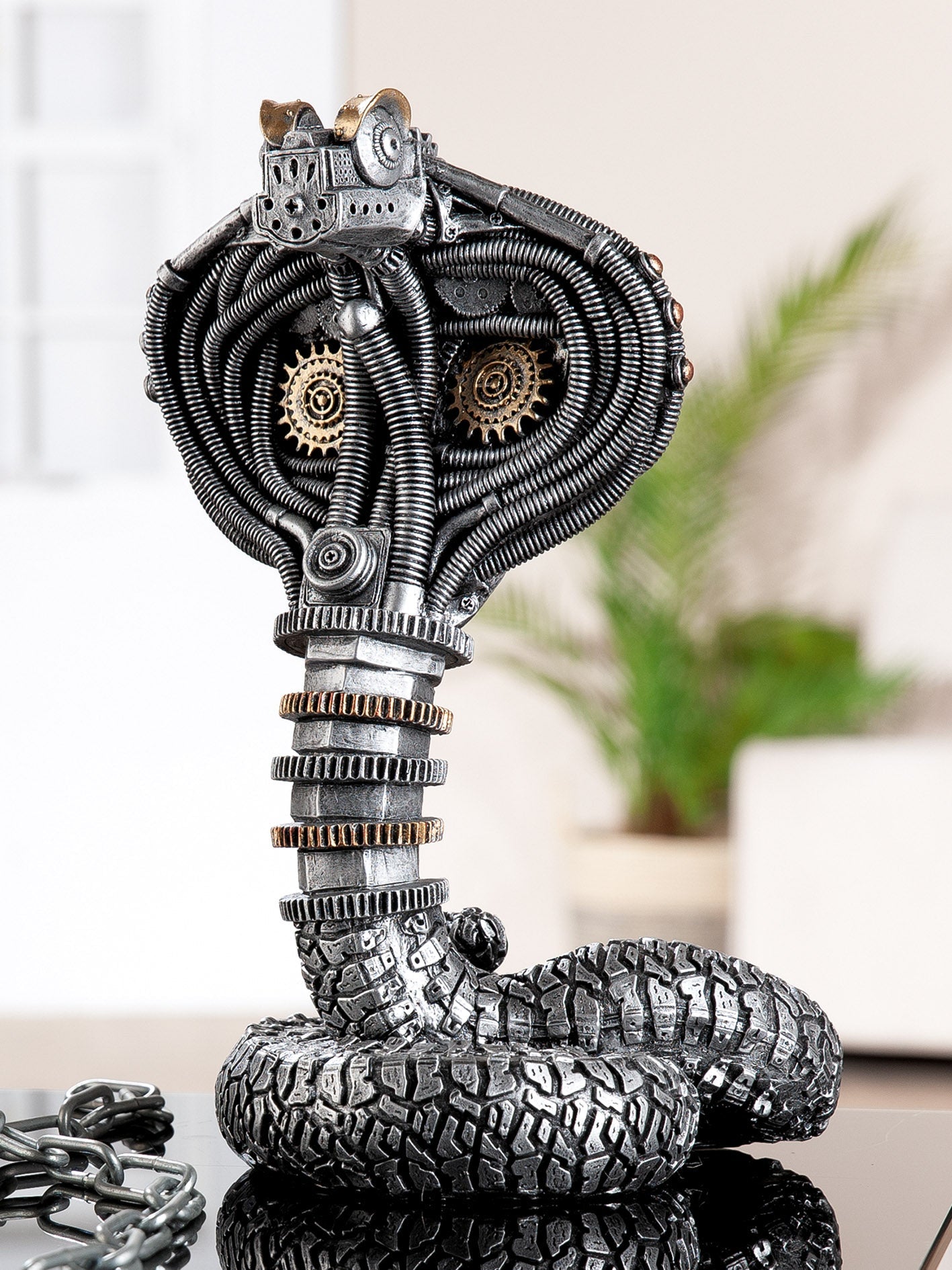 Steampunk Cobra - Sweet home fitting