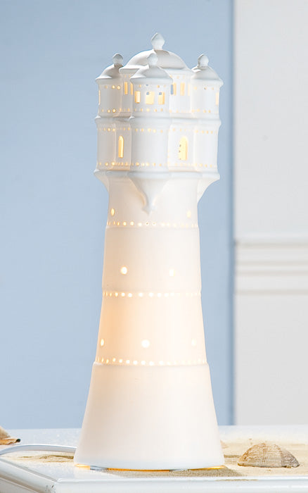 Hochwertiger Leuchtturm aus Porzellan für warme Abende.